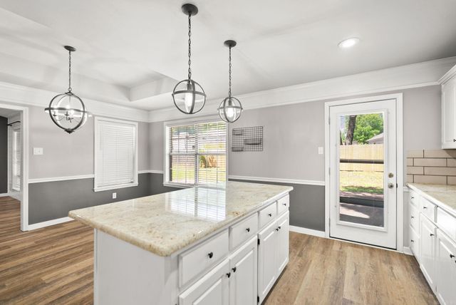 12 MALLARD, Cabot, AR 72023