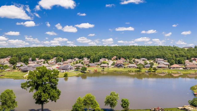 12 MALLARD, Cabot, AR 72023