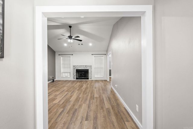 12 MALLARD, Cabot, AR 72023