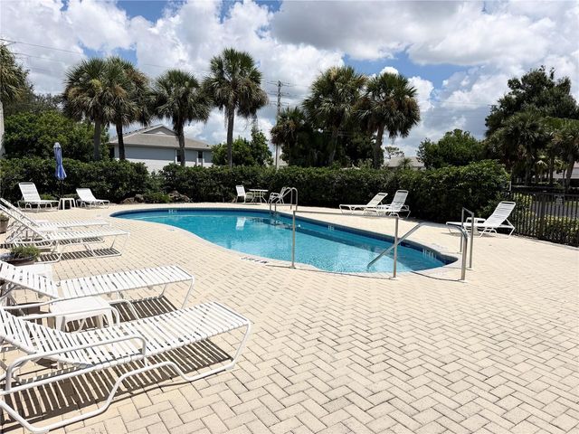 937 CAPRI ISLES BOULEVARD 56, Venice, FL 34292