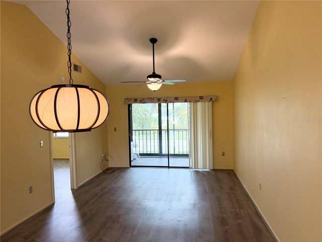 937 CAPRI ISLES BOULEVARD 56, Venice, FL 34292