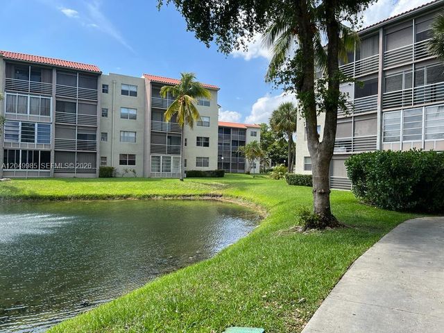 1830 SW 81st Avenue 4204, North Lauderdale, FL 33068