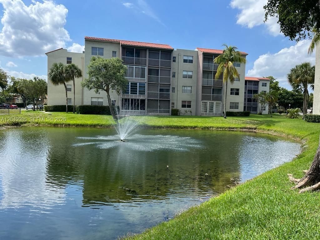1830 SW 81st Avenue 4204, North Lauderdale, FL 33068