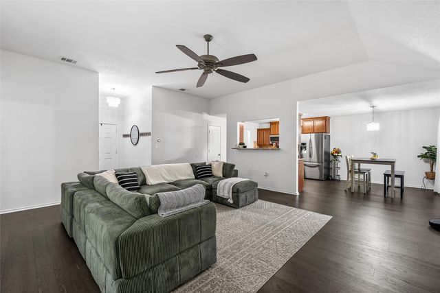 201 Woodland Boulevard, Bellmead, TX 76705