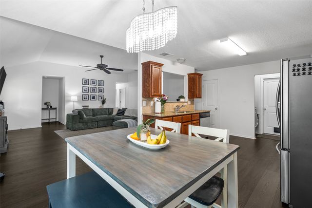 201 Woodland Boulevard, Bellmead, TX 76705