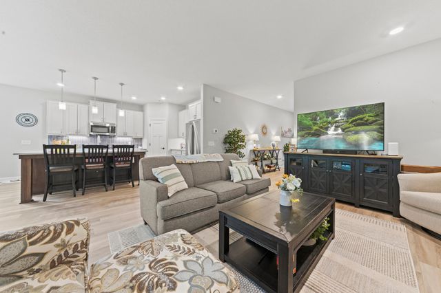 13808 Geneva Avenue N, Hugo, MN 55038