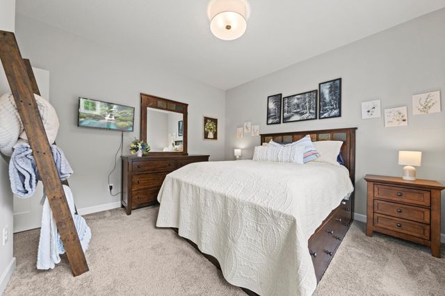 13808 Geneva Avenue N, Hugo, MN 55038