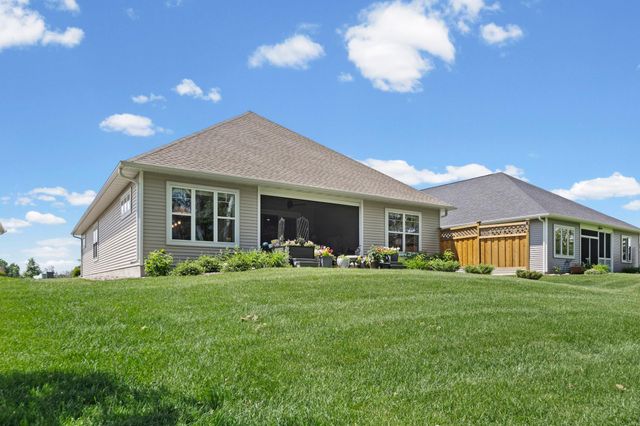 13808 Geneva Avenue N, Hugo, MN 55038