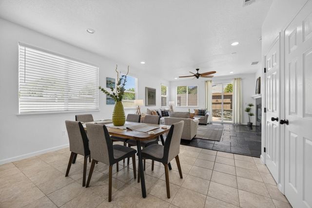 410 Greg Thatch Cir, Sacramento, CA 95835