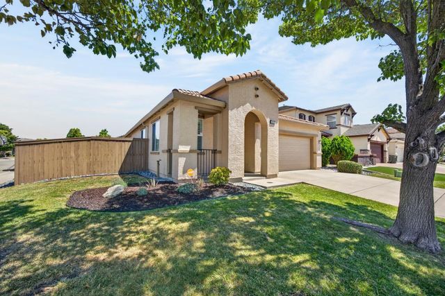 410 Greg Thatch Cir, Sacramento, CA 95835