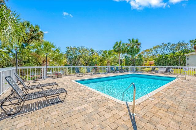 8115 45TH COURT E 7, Sarasota, FL 34243