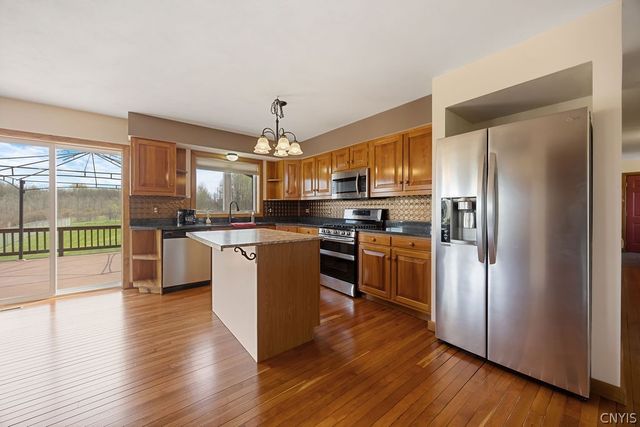 8836 Bridgeport Kirkville Road, Sullivan, NY 13082