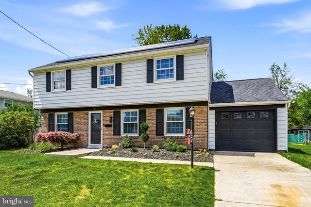 7 HILLSIDE RD, Stratford, NJ 08084