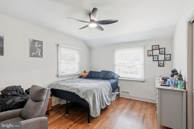 7 HILLSIDE RD, Stratford, NJ 08084