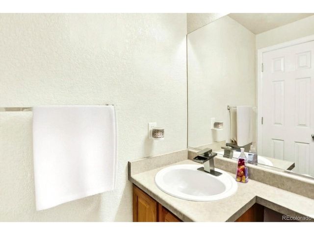 1080 Oldfield St, Castle Rock, CO 80104