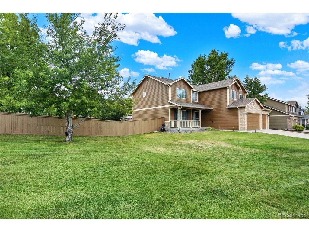 1080 Oldfield St, Castle Rock, CO 80104