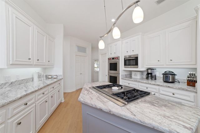 9723 Kepler Mcvey Court, Spring, TX 77379