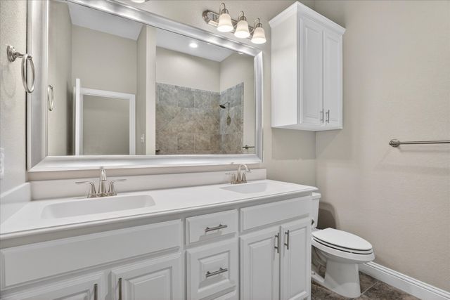 1019 Merriam Court, Weatherford, TX 76087