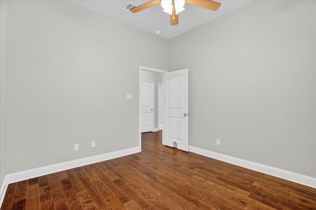 1019 Merriam Court, Weatherford, TX 76087