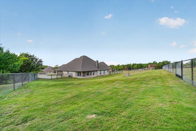 1019 Merriam Court, Weatherford, TX 76087