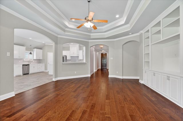 1019 Merriam Court, Weatherford, TX 76087