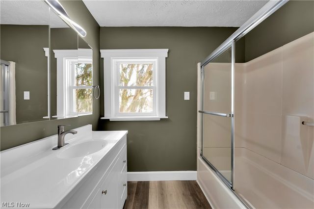 508 12th Street, Elyria, OH 44035