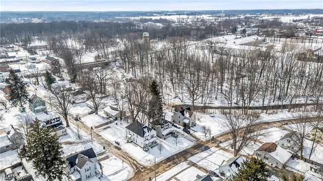 508 12th Street, Elyria, OH 44035