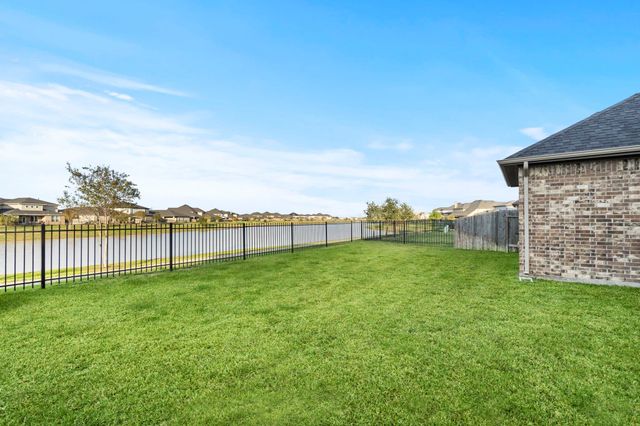 28410 Hannahs Harbor Lane, Katy, TX 77494