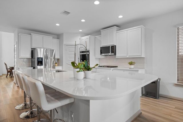 28410 Hannahs Harbor Lane, Katy, TX 77494