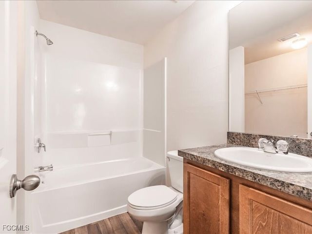 18313 Gibraltar LN, Lehigh Acres, FL 33936