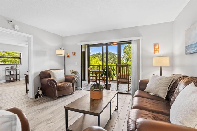 2215 Cypress Island Drive 301, Pompano Beach, FL 33069
