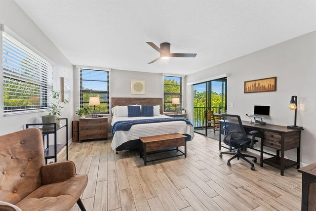 2215 Cypress Island Drive 301, Pompano Beach, FL 33069
