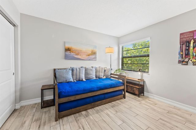 2215 Cypress Island Drive 301, Pompano Beach, FL 33069