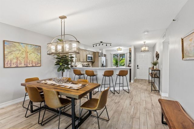 2215 Cypress Island Drive 301, Pompano Beach, FL 33069