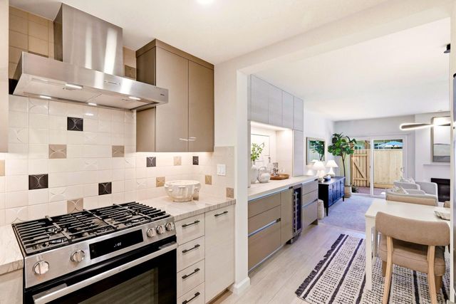 201 Flynn Avenue 3, Mountain View, CA 94043