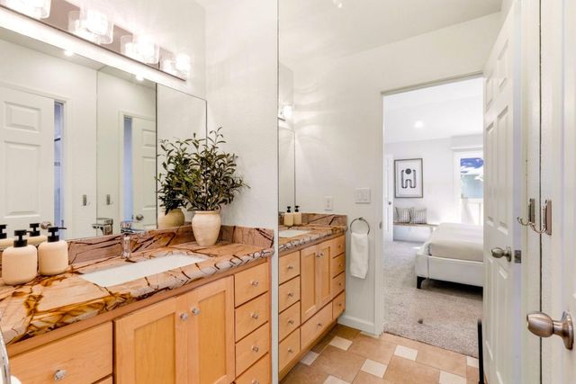 201 Flynn Avenue 3, Mountain View, CA 94043