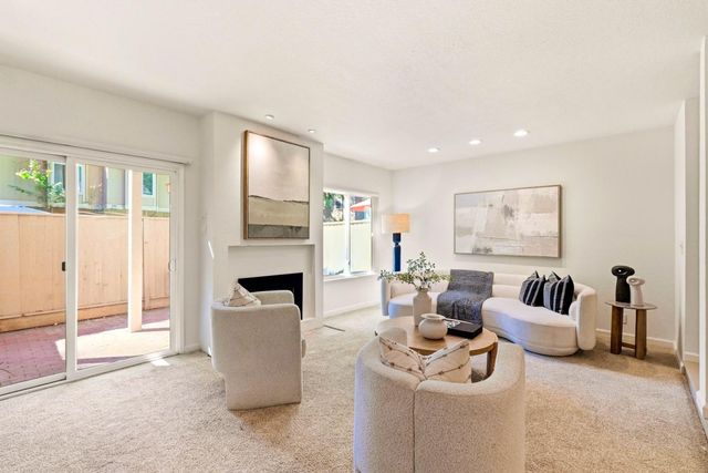 201 Flynn Avenue 3, Mountain View, CA 94043