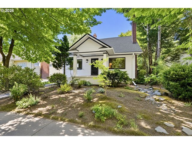 2832 Ne 9TH Ave, Portland, OR 97212
