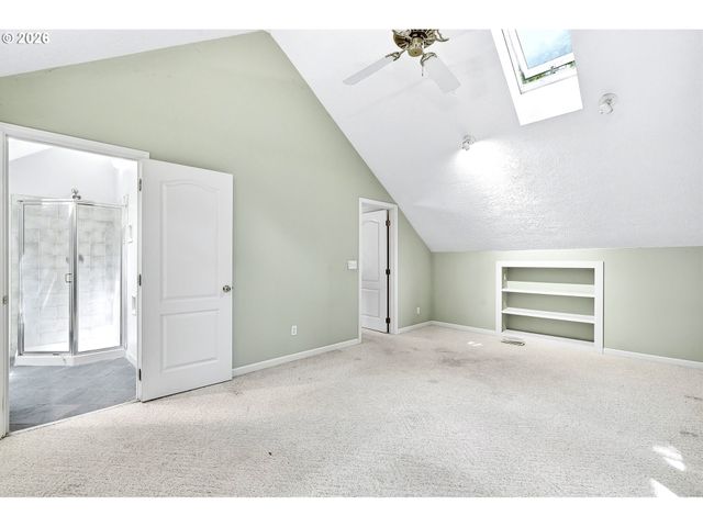 2832 Ne 9TH Ave, Portland, OR 97212