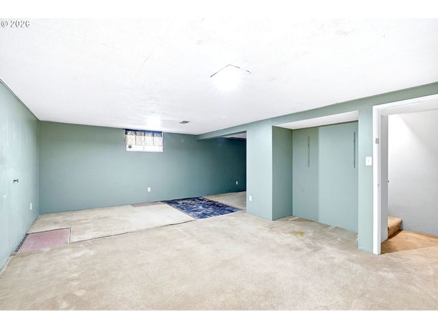 2832 Ne 9TH Ave, Portland, OR 97212
