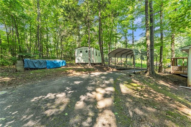 7401 Highway 24, Townville, SC 29689