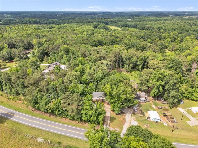 7401 Highway 24, Townville, SC 29689