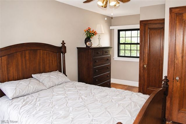 9014 Snow Road, Parma, OH 44130