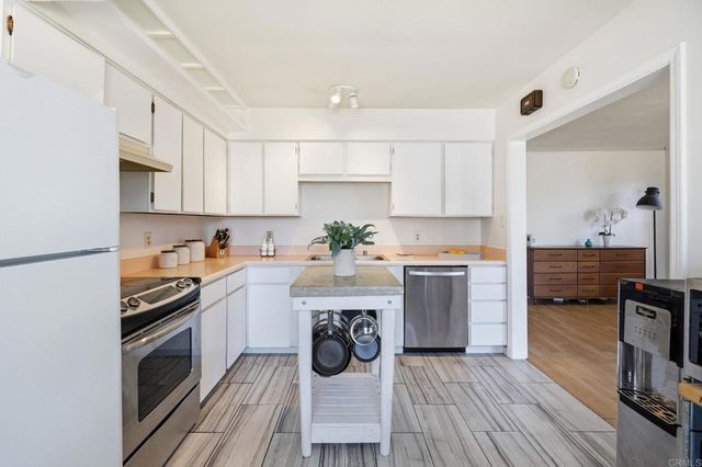 3447 HERSHEY Street, San Diego, CA 92115