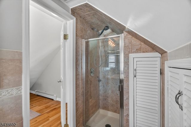 119 Kingston Ave, Hawthorne Boro, NJ 07506