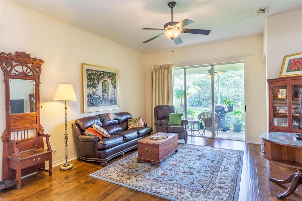 Image 4 of property listing at 1209 TRENTWOOD COURT, Lake Mary, FL 32746