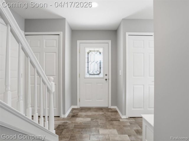 12667 Beresford Drive, Sterling Heights, MI 48313