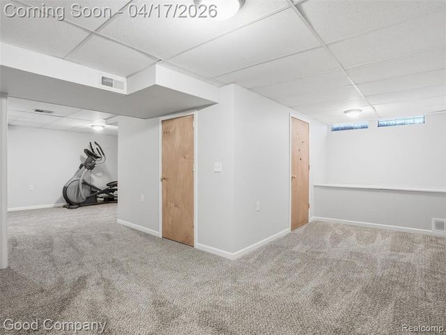 12667 Beresford Drive, Sterling Heights, MI 48313