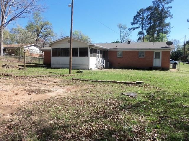 521 CAMP STREET, Kilgore, TX 75662