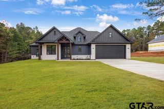 19453 Cedarpark Pl, Lindale, TX 75771